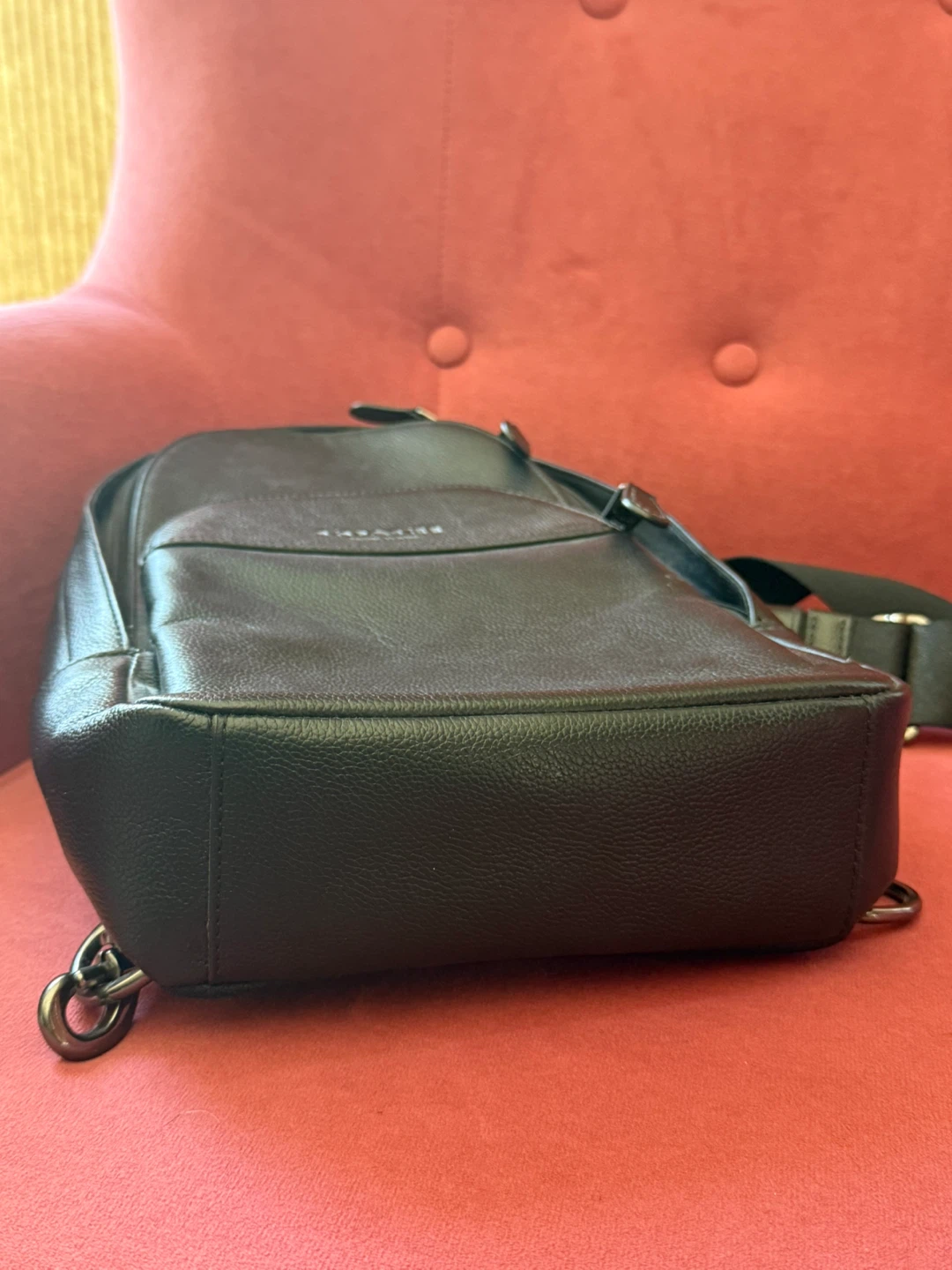 Coach Black Leather Sling Bag - photo 4