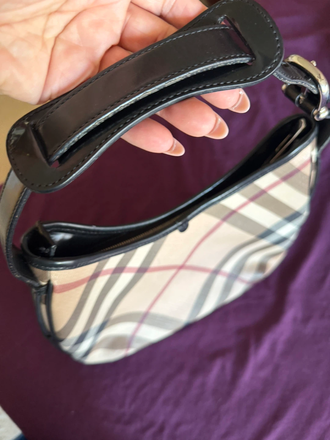 Burberry Nova Check Shoulder Bag - photo 3