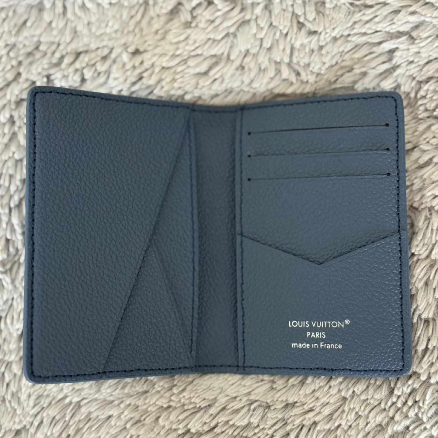 Louis Vuitton Damier Azur Card Holder - photo 4