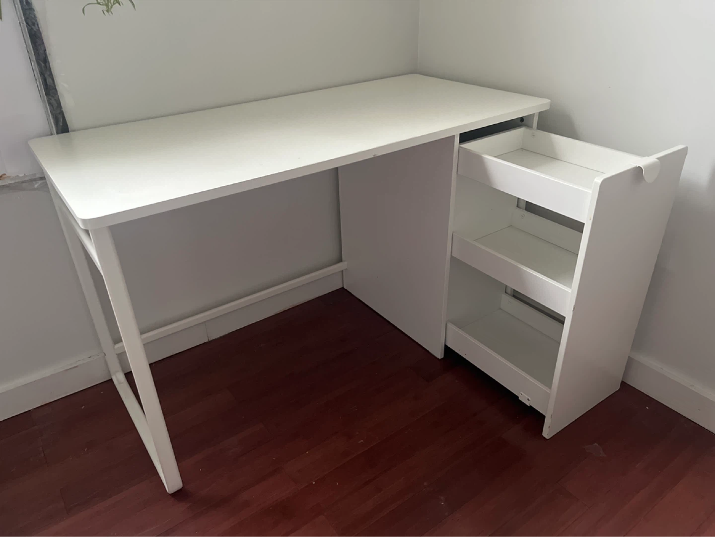 White Desk with Drawers, IKEA - photo 2