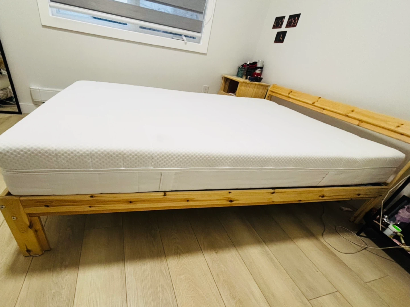Åkrehamn Mattress and Bed