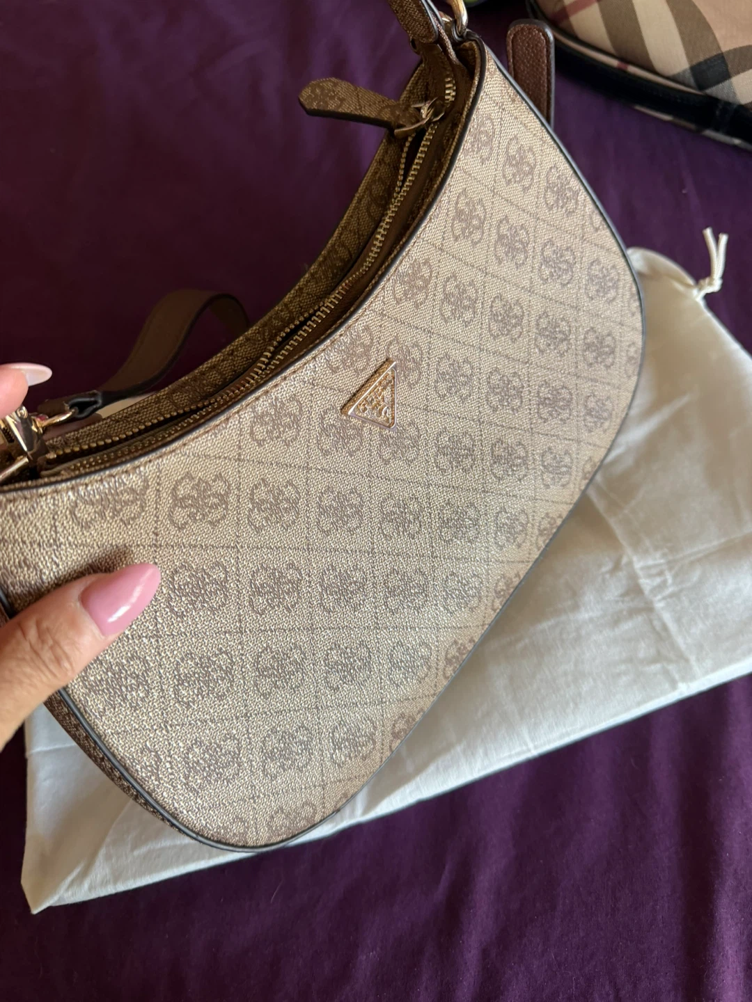 Guess Shoulder Bag Monogram - photo 3