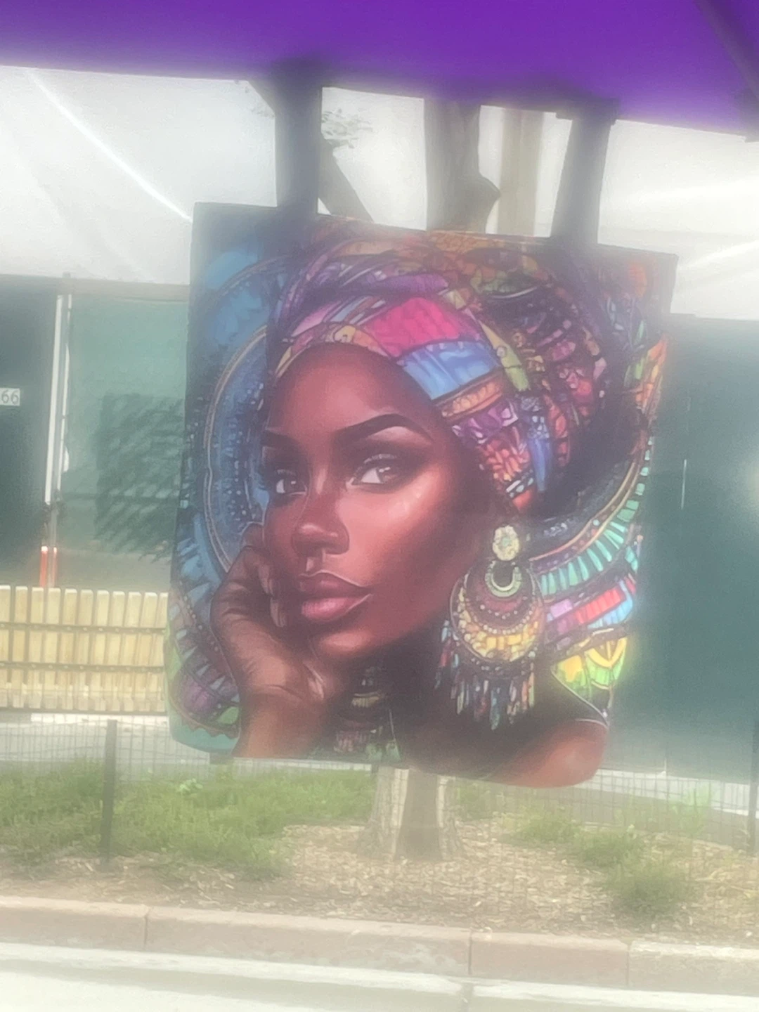 Tote Bag with African Queen and Lion Print - photo 2