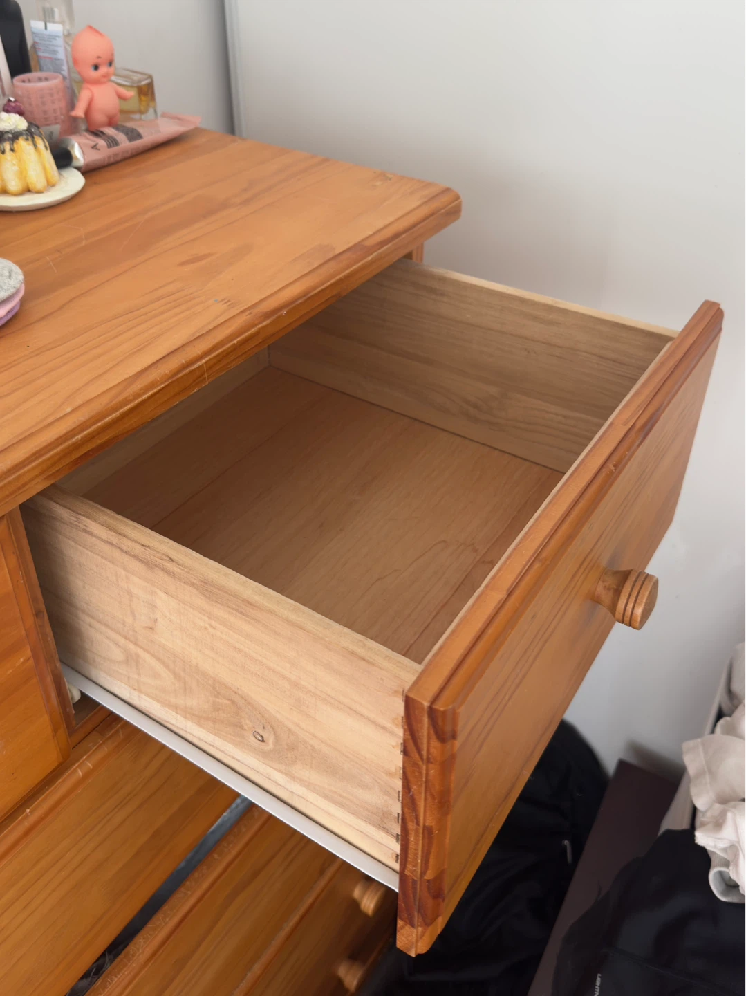 Wooden dresser - photo 3