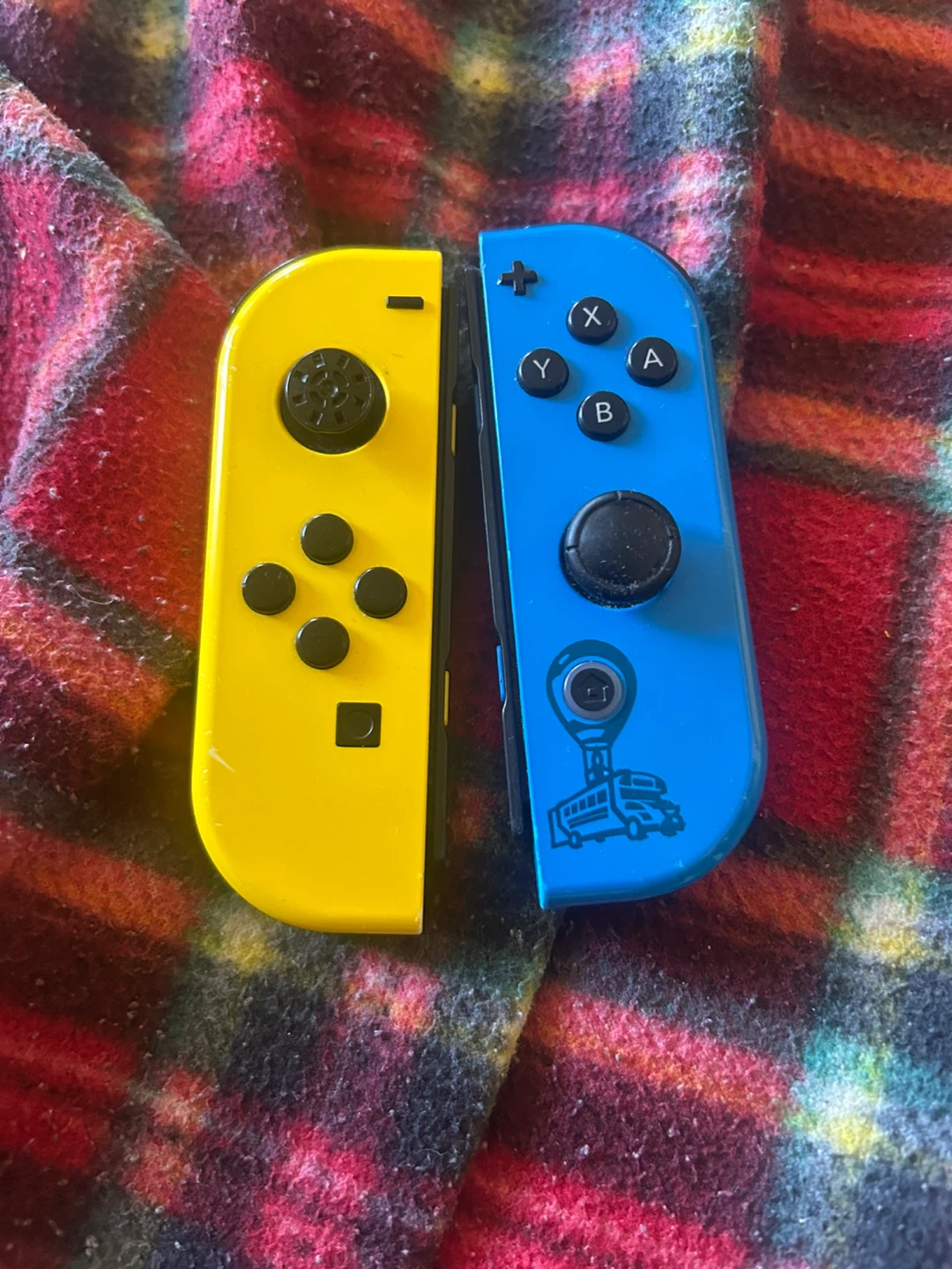 Nintendo Switch Console - Yellow & Blue Joy-Cons - photo 3