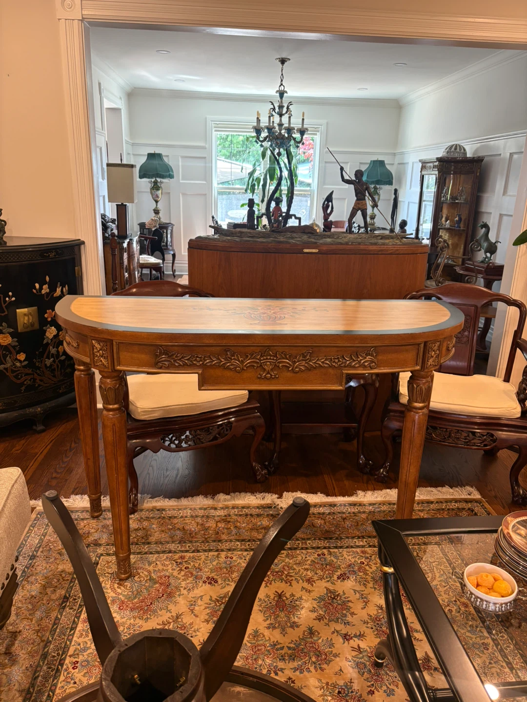 Console Table with Floral Inlay - photo 4
