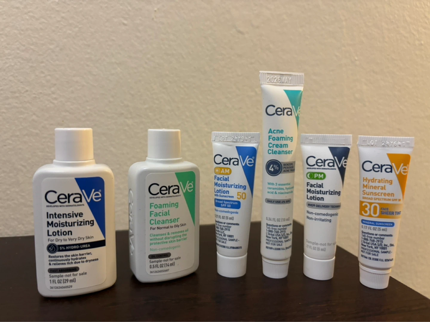 NEW-CeraVe Skincare Travel Sample Size Set 6pcs