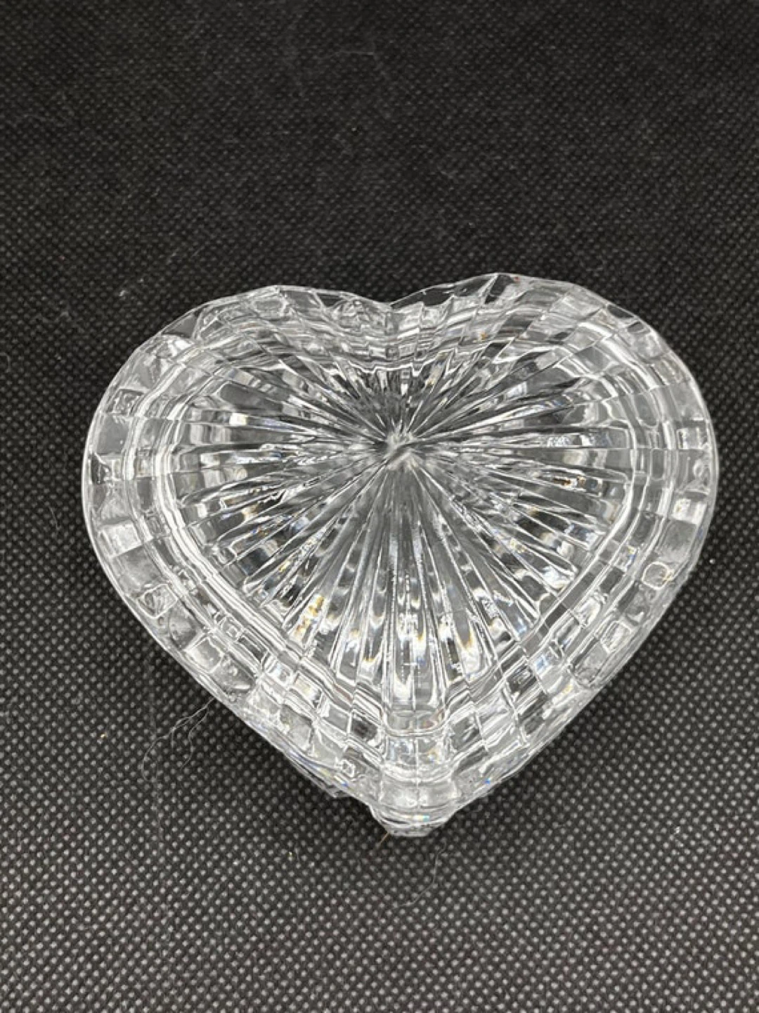 Heart-shaped crystal trinket box - photo 4