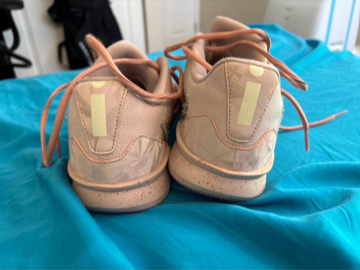 Sabrina’s pink size 11 women’s 9.5 men’s - photo 4