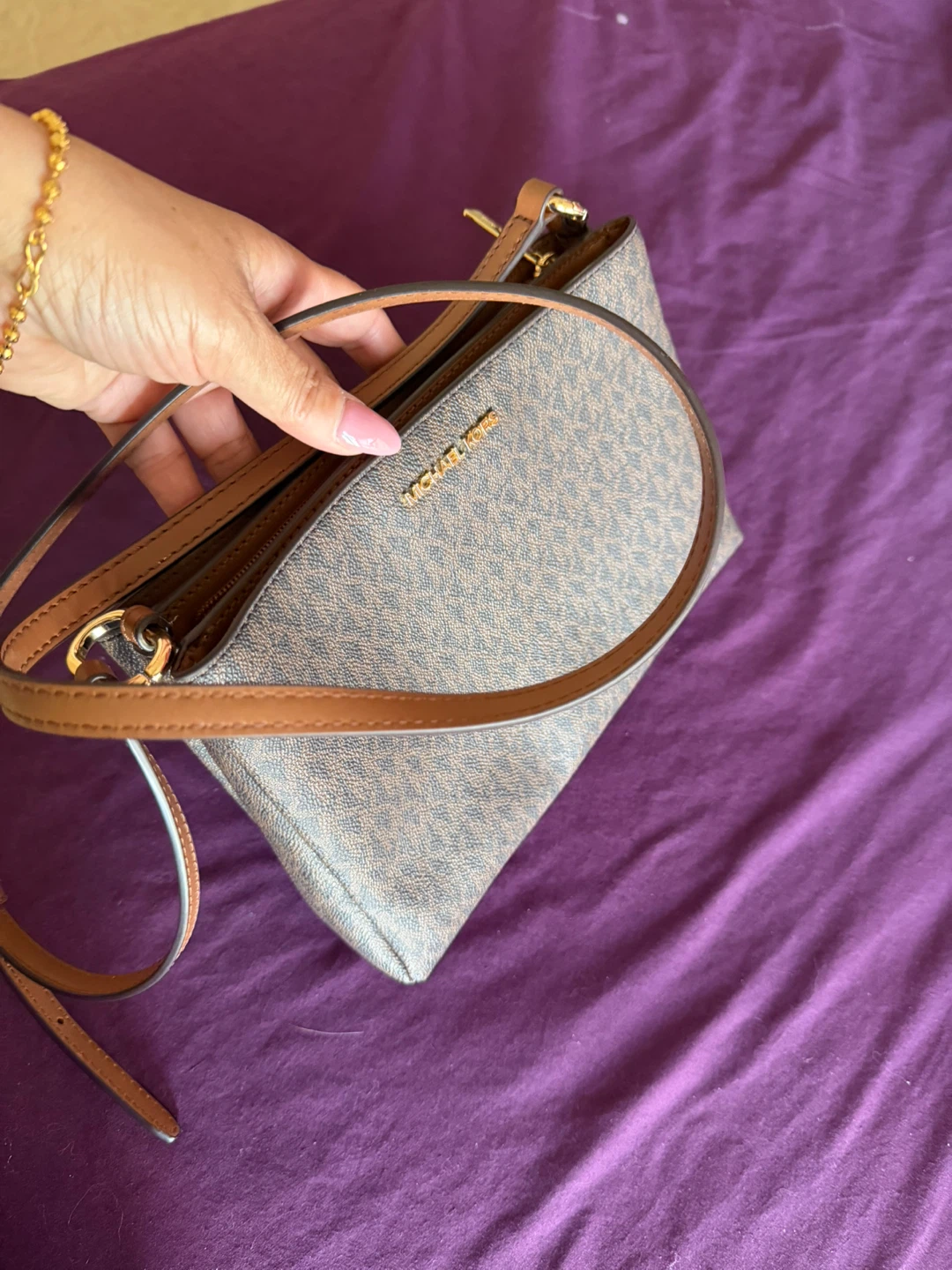 Michael Kors Brown Monogram Shoulder Bag - photo 2