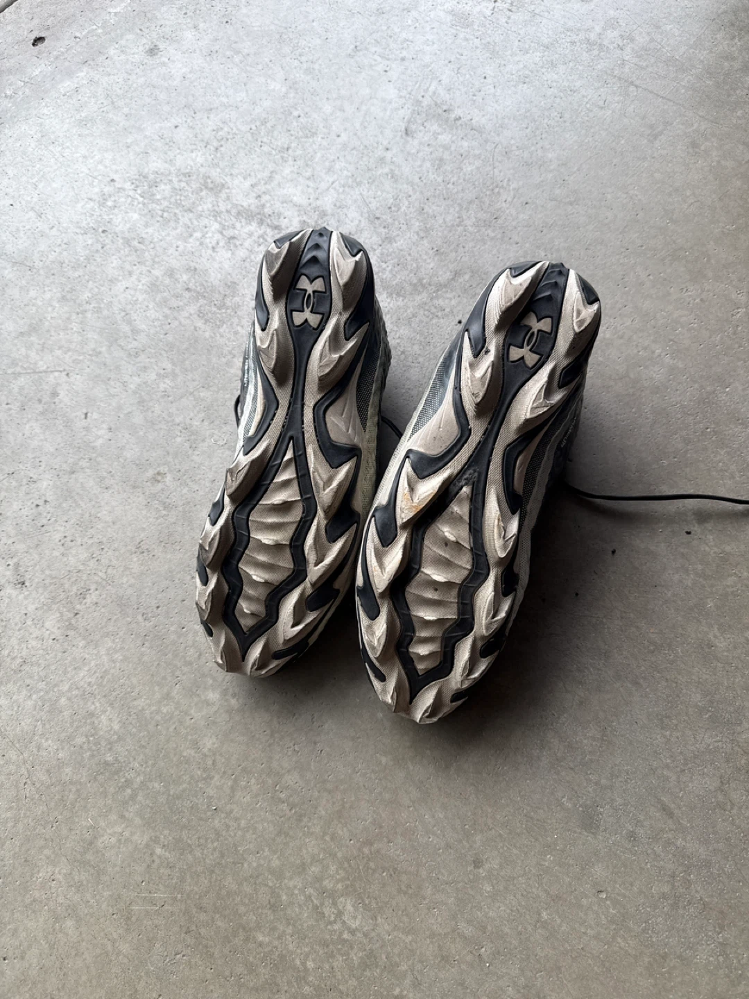 Under Armour Football Cleats - photo 2