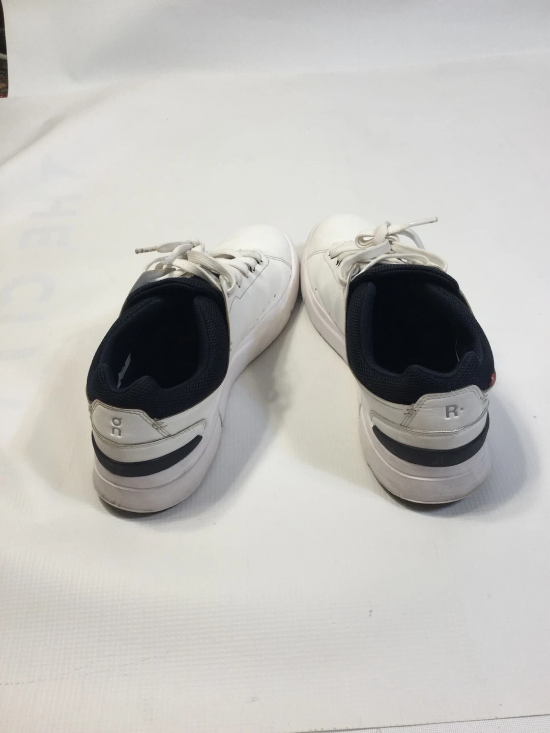 On Cloud The Roger sneakers - photo 4