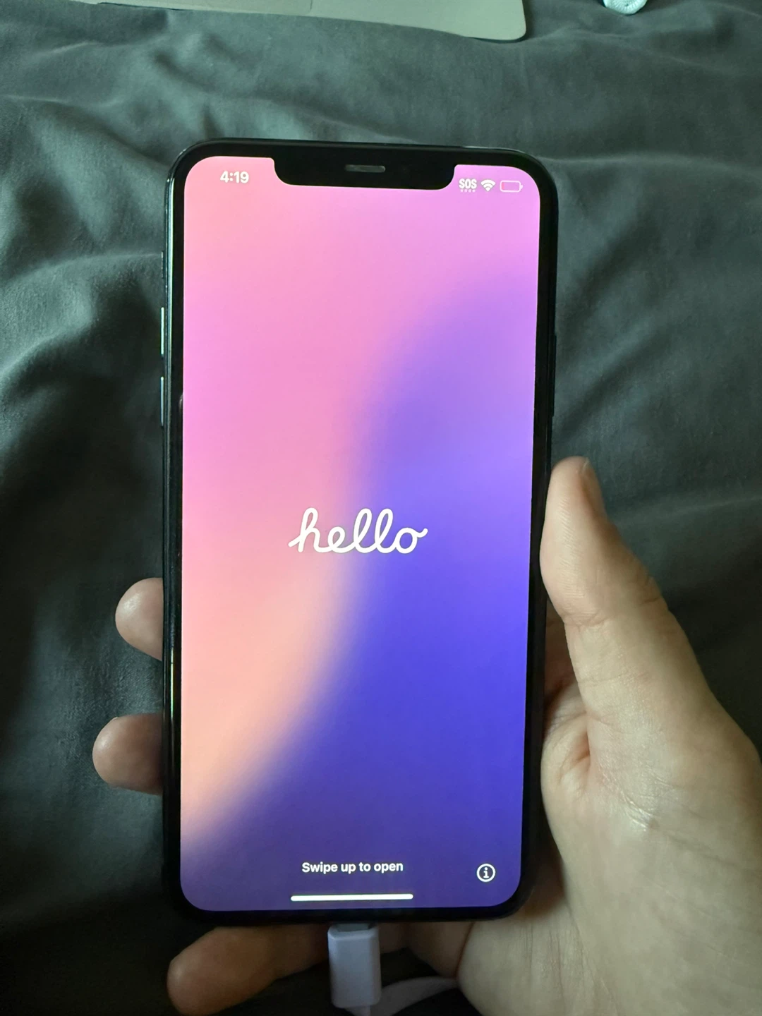 Apple iPhone 11 Pro Max - photo 4