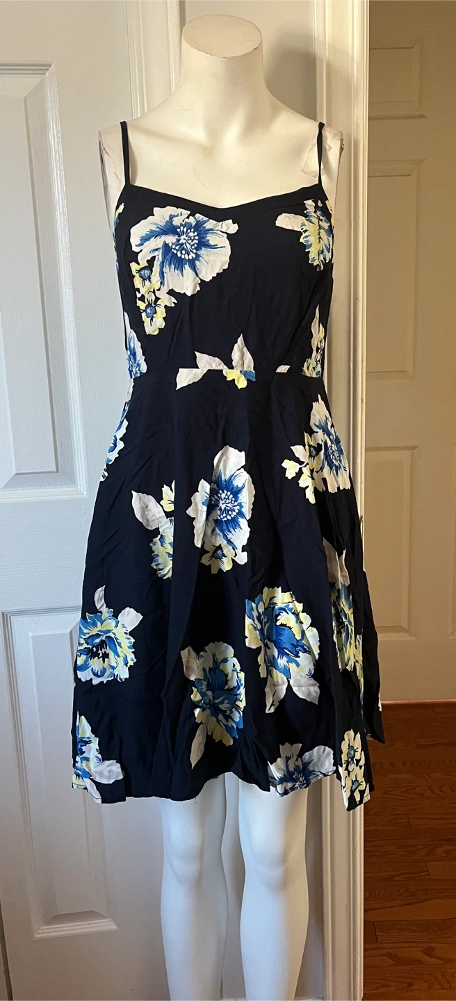 Navy Blue Floral Sundress size small - photo 3