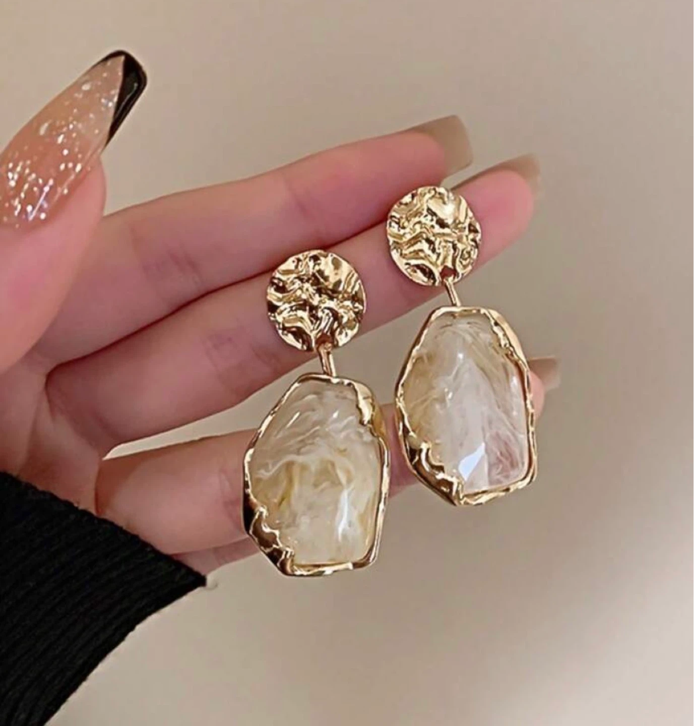 Gold & Cream Resin Drop Earrings - photo 3