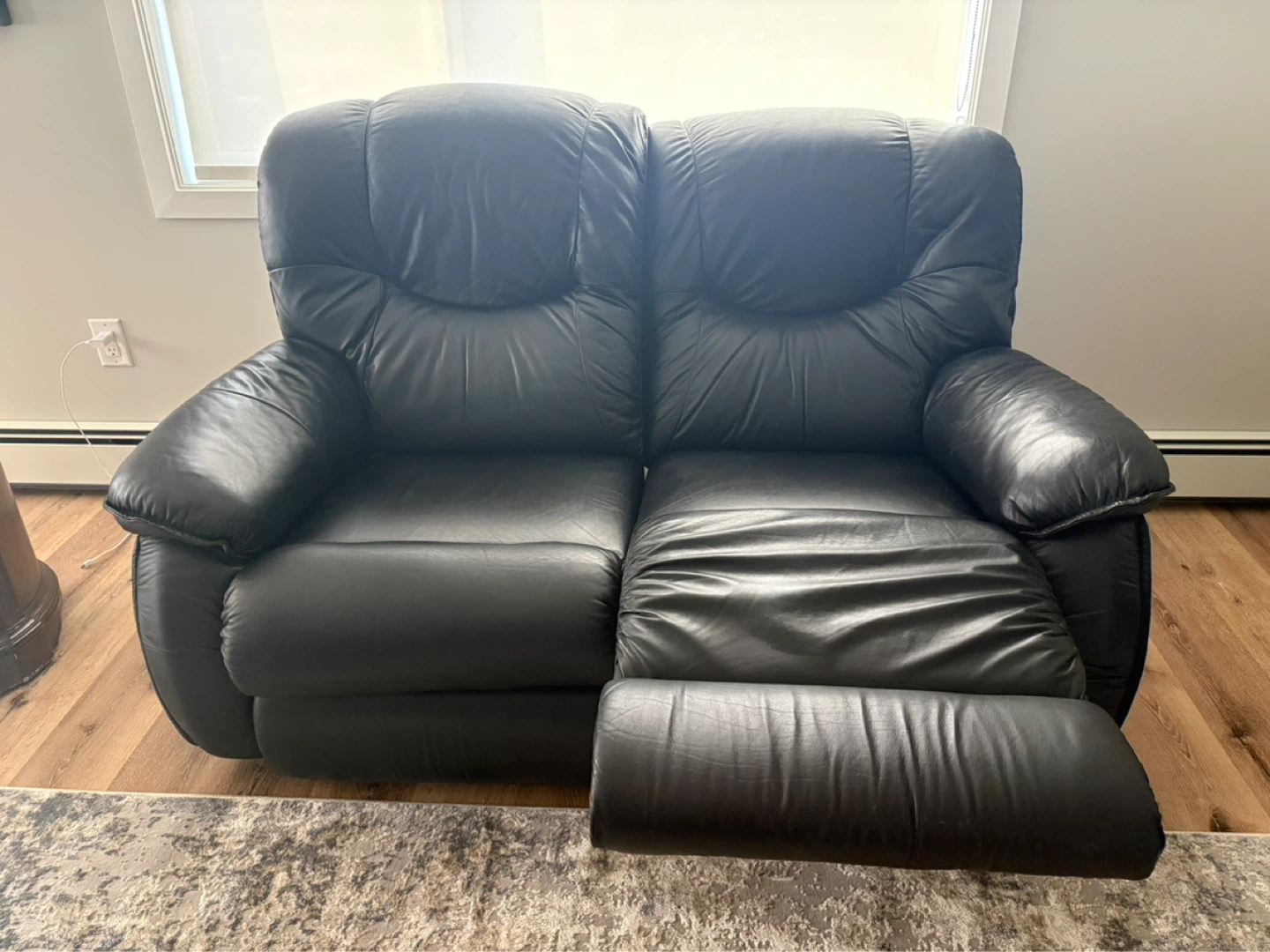 Black Leather Loveseat Recliner - photo 2