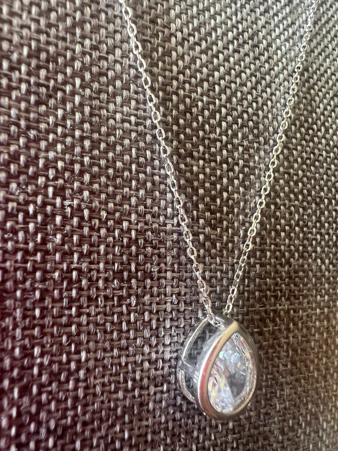 925 Silver Teardrop Pendant Necklace - photo 2