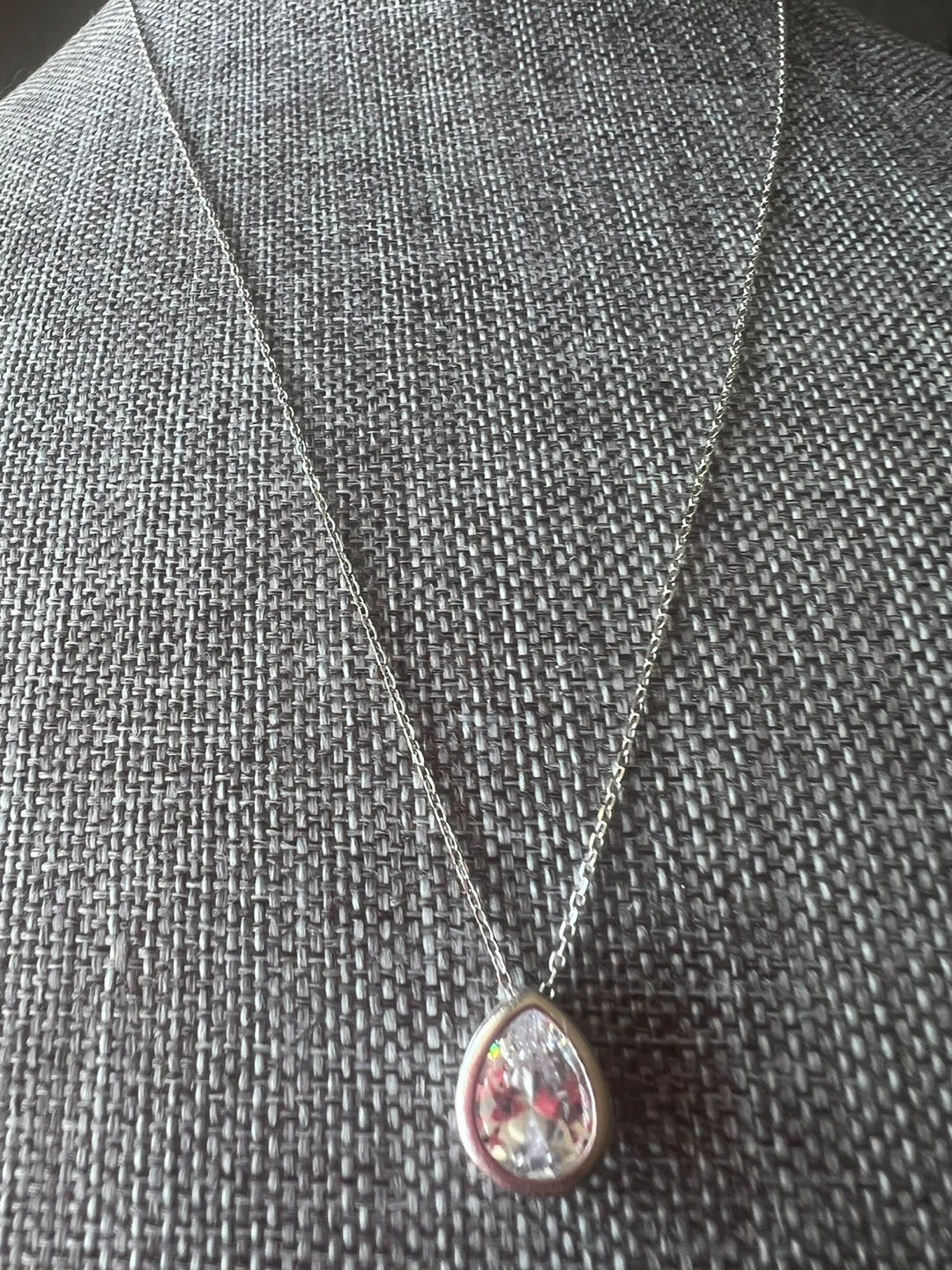 925 Silver Teardrop Pendant Necklace - photo 5