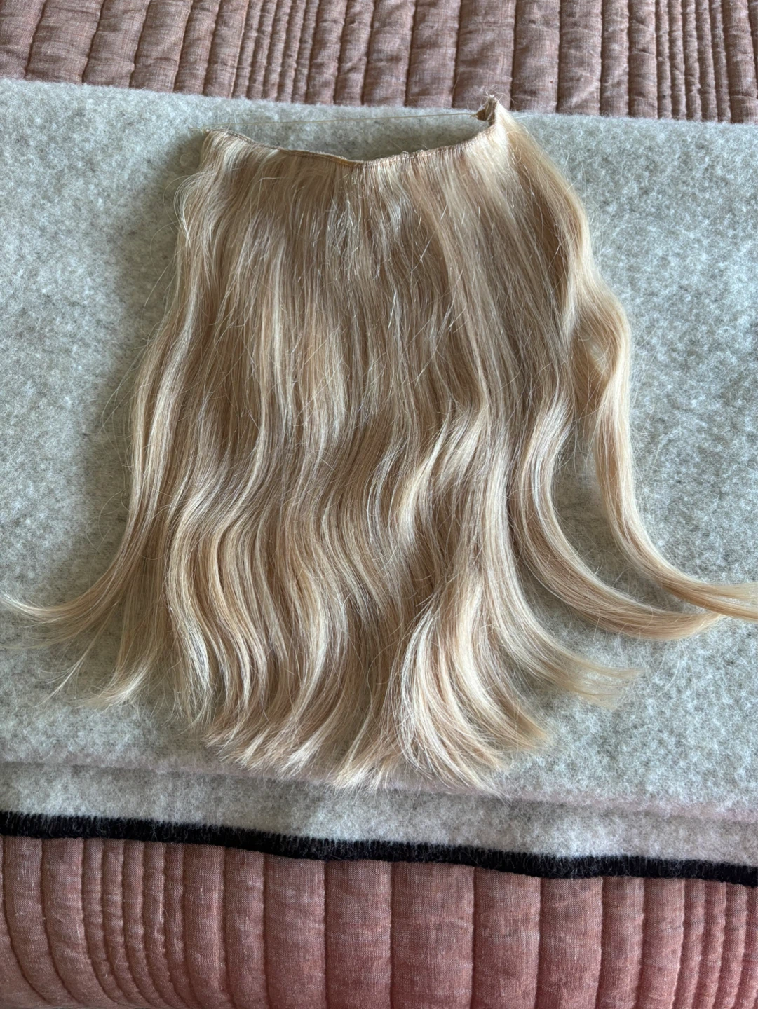Blonde Halo Hair Extension - photo 2