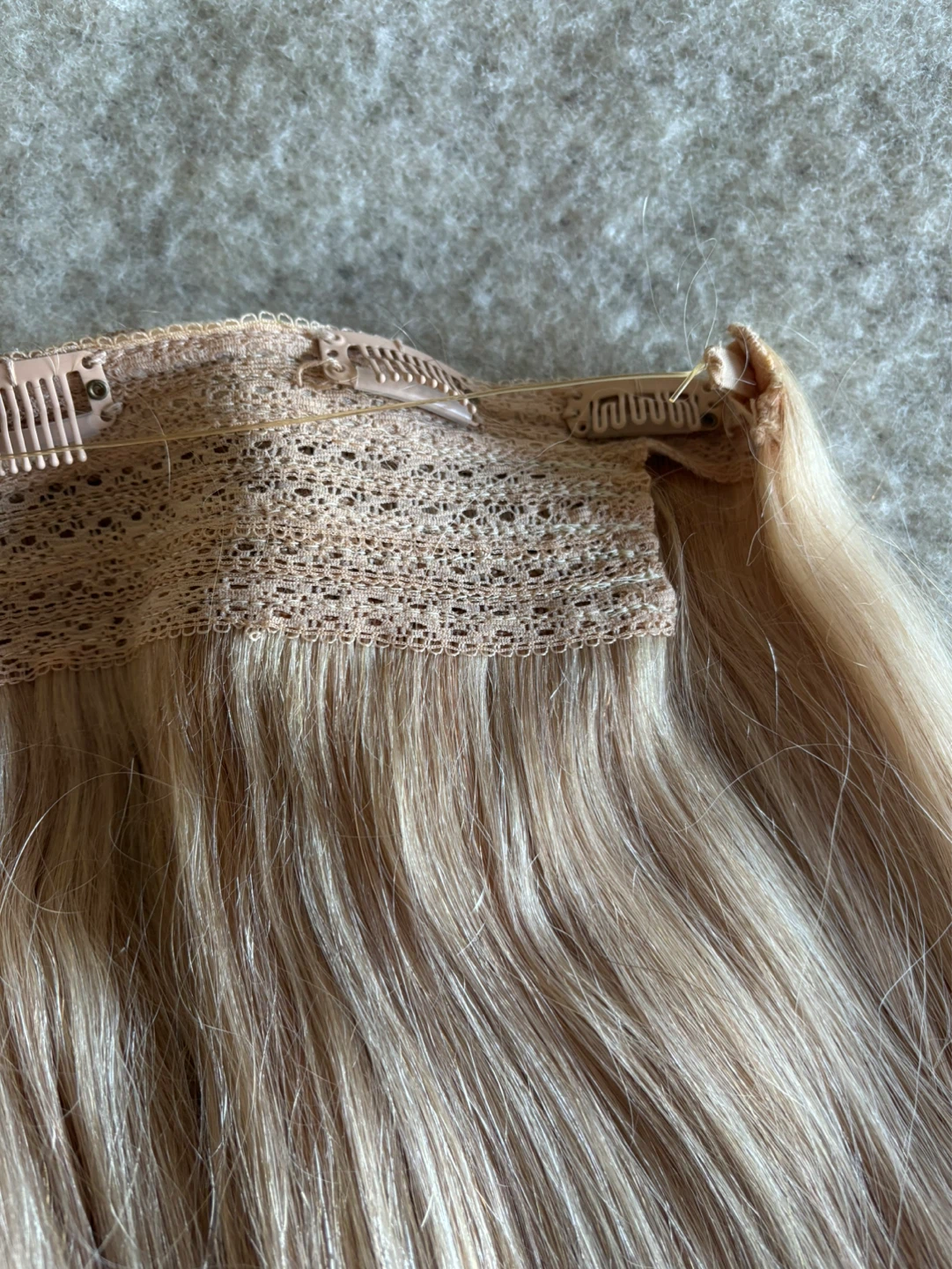Blonde Halo Hair Extension - photo 4