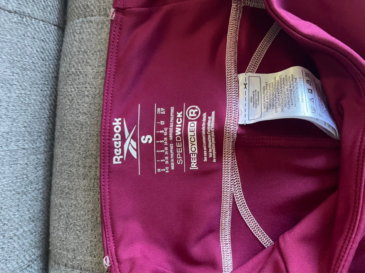2 pairs of Reebok workout leggings - photo 4