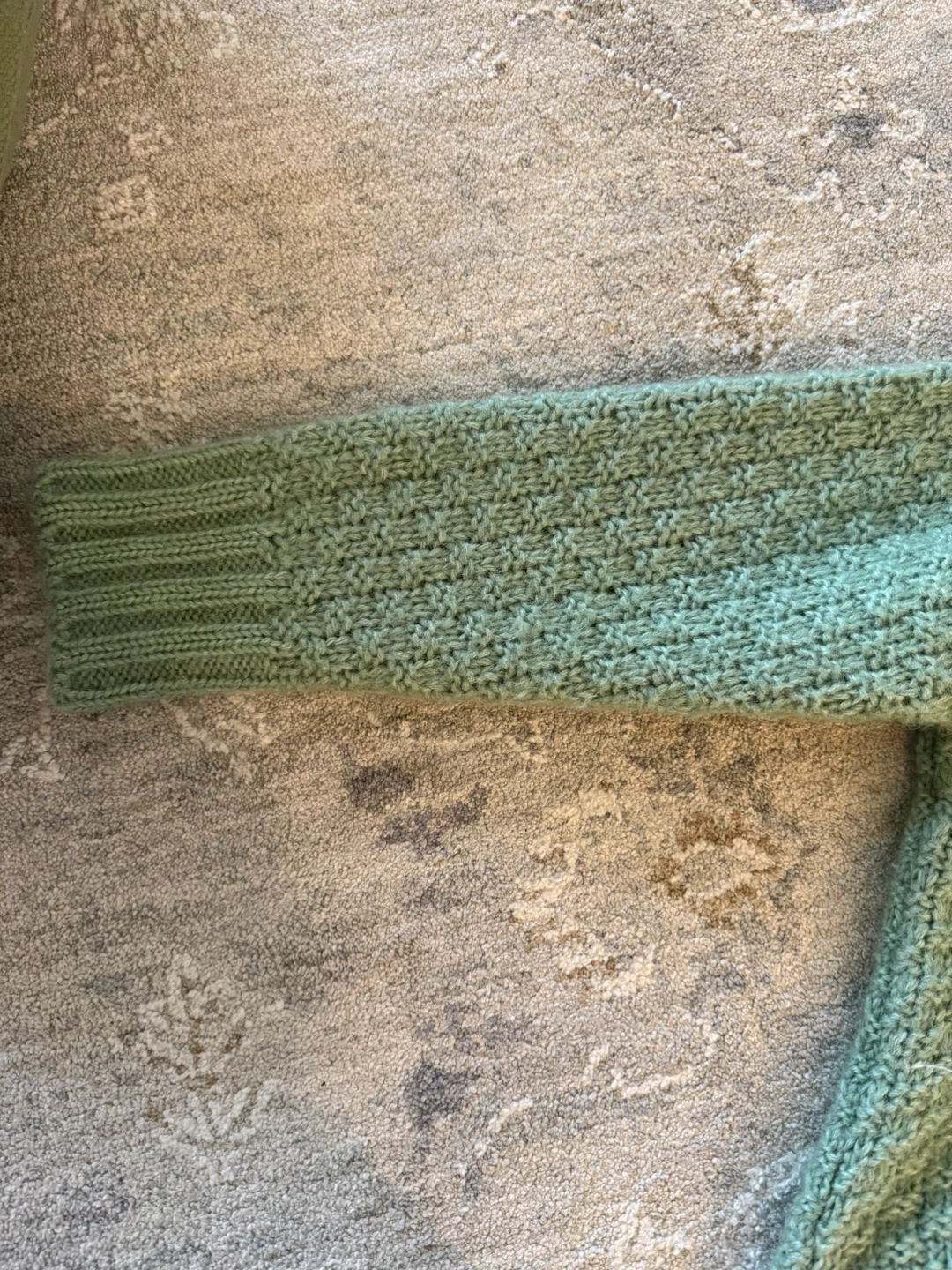 Mini Market Cable Knit Sweater - photo 4