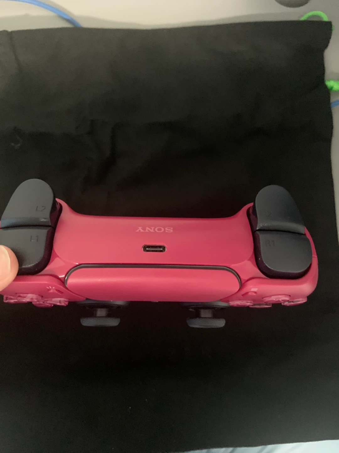 Sony DualSense Wireless Controller - Cosmic Red - photo 2