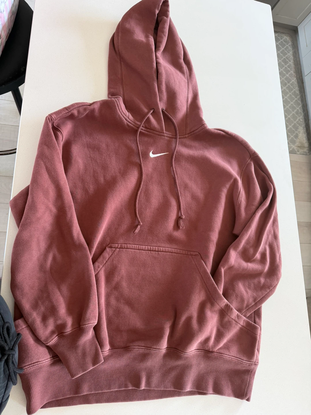 Nike Pullover Hoodie - Rose Red