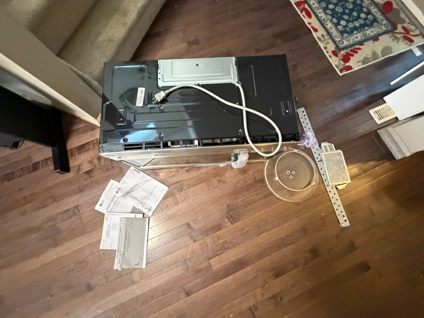 LG Over-the-Range Microwave - photo 3