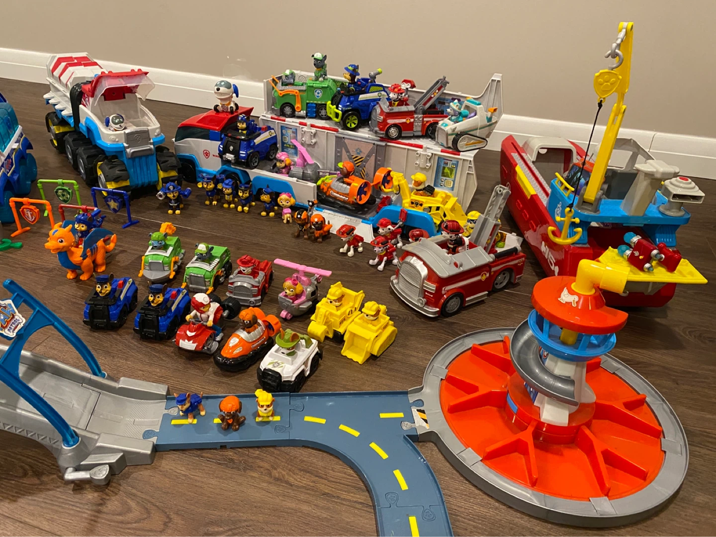 Paw Patrol Toys - Vehicles and Figures - photo 5