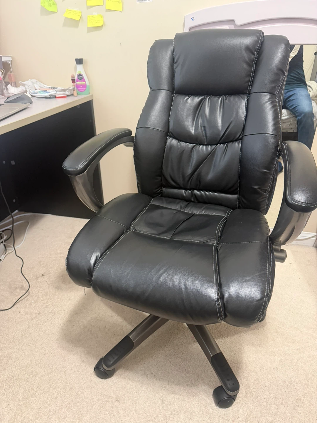 Black Faux Leather Executive Office Chair - photo 2