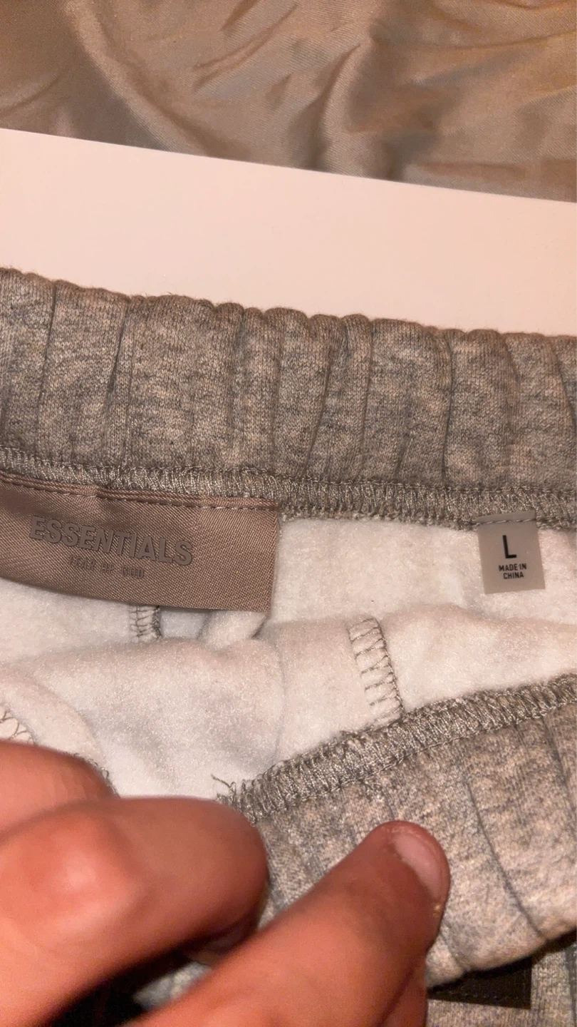 Dark oat essential shorts - photo 4