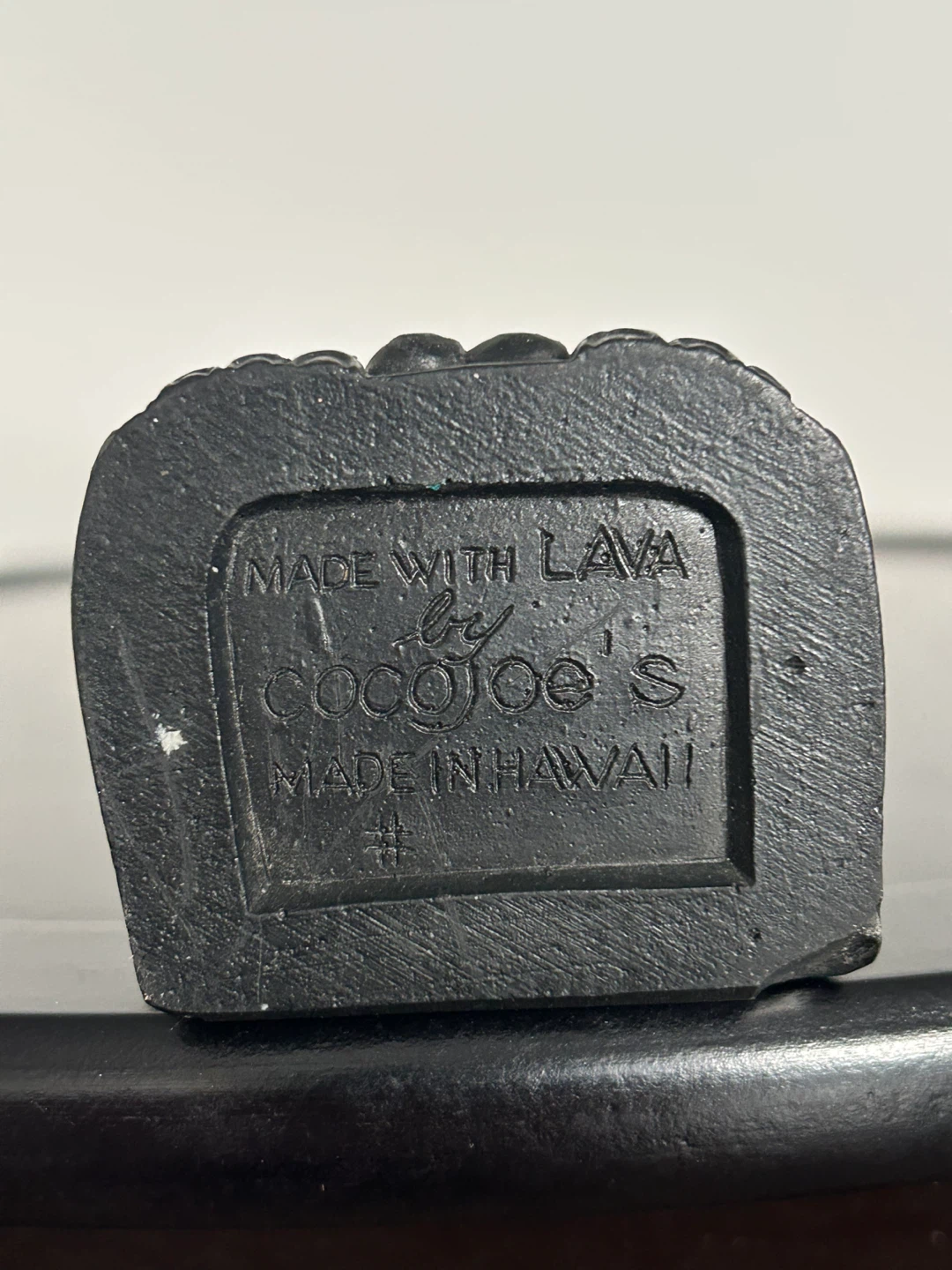 Coco Joe’s Hawaiian Lava Roc Figurine  ASIS - photo 4