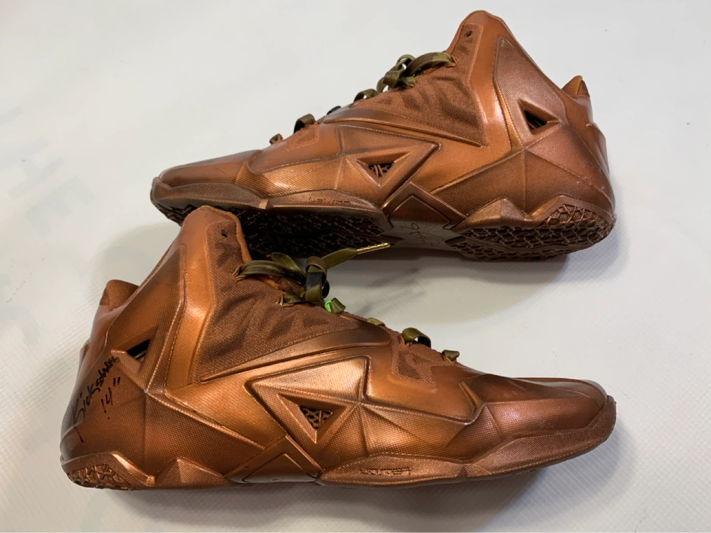 Repainted⚠️ Nike LeBron XI 11 Dunkman 2013 Sz 10.5 - photo 4