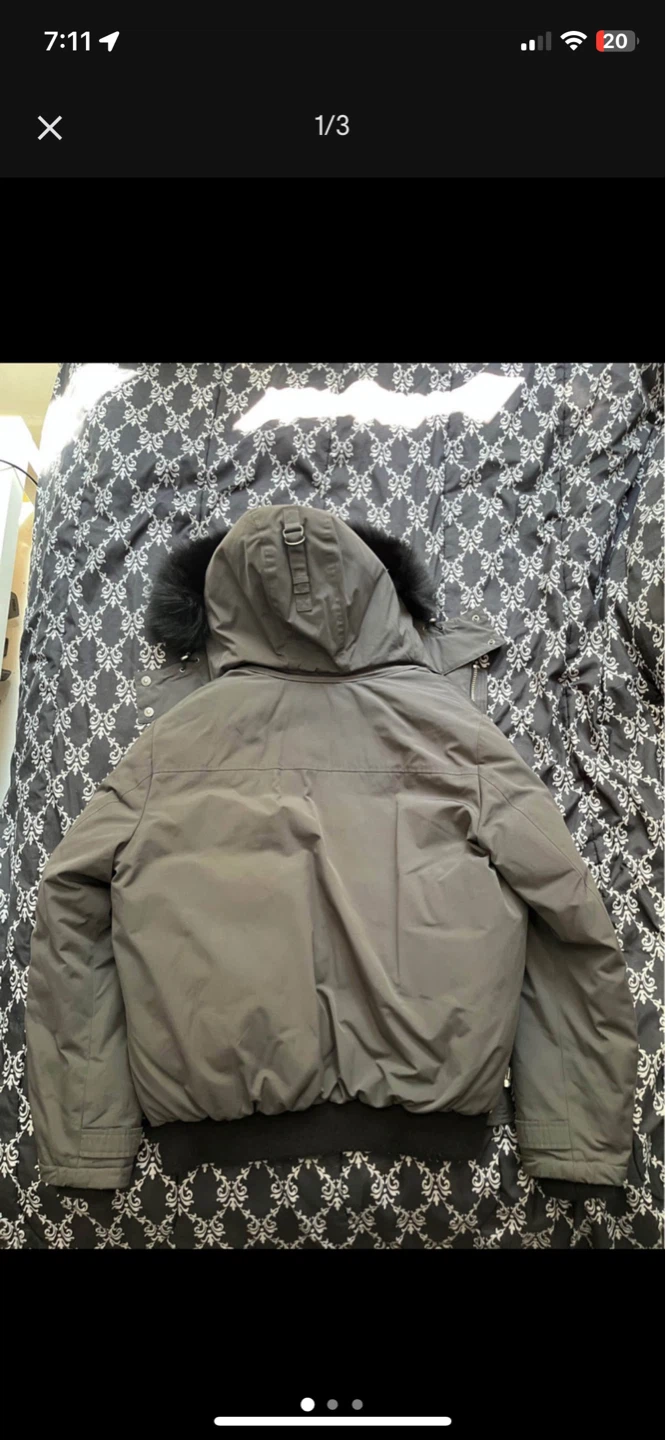 Moose Knuckles Puffer Jacket - photo 4