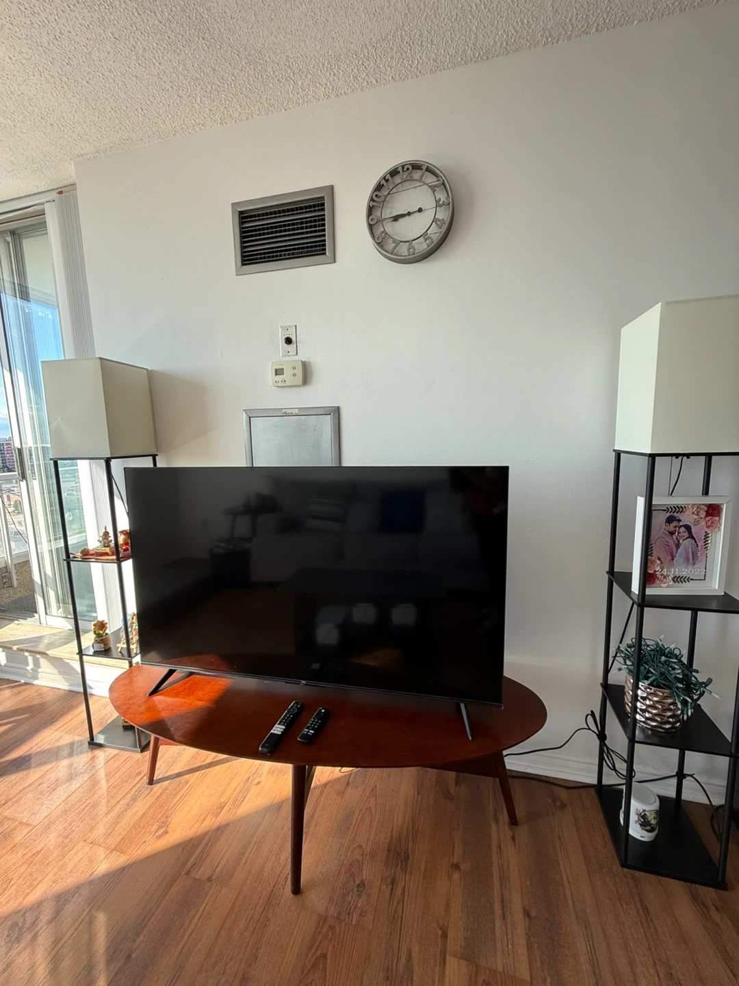 TCL 55-inch Smart TV - photo 2