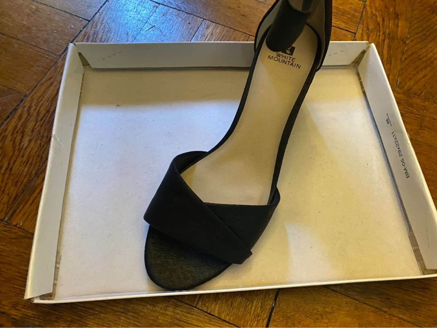White Mountain Black Sandals