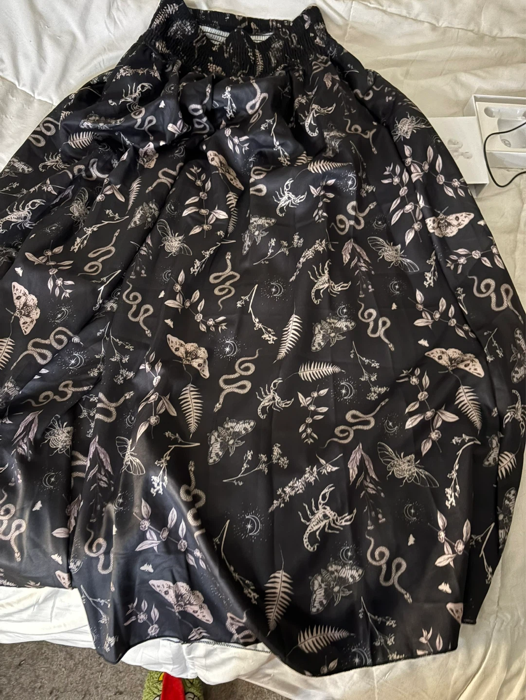 Gothic style print pants with elastic band - photo 2
