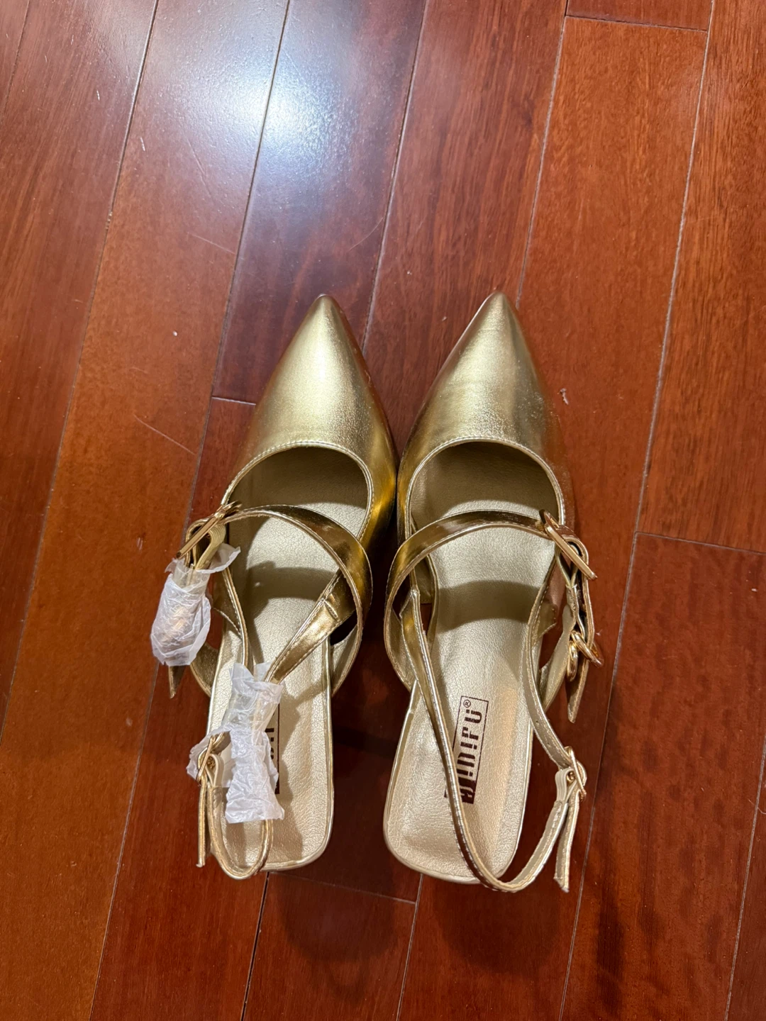 Gold slingback heels - photo 3