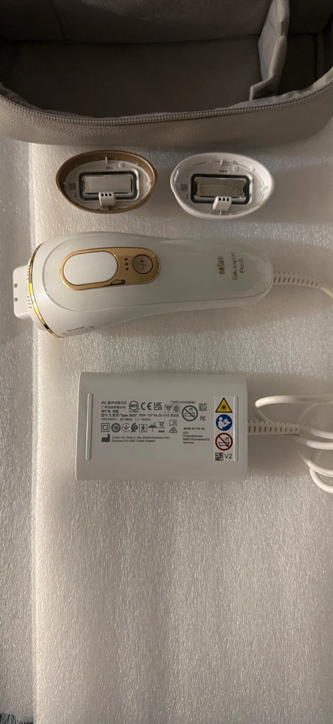 Braun Silk-expert Pro 5 IPL Hair Removal Device