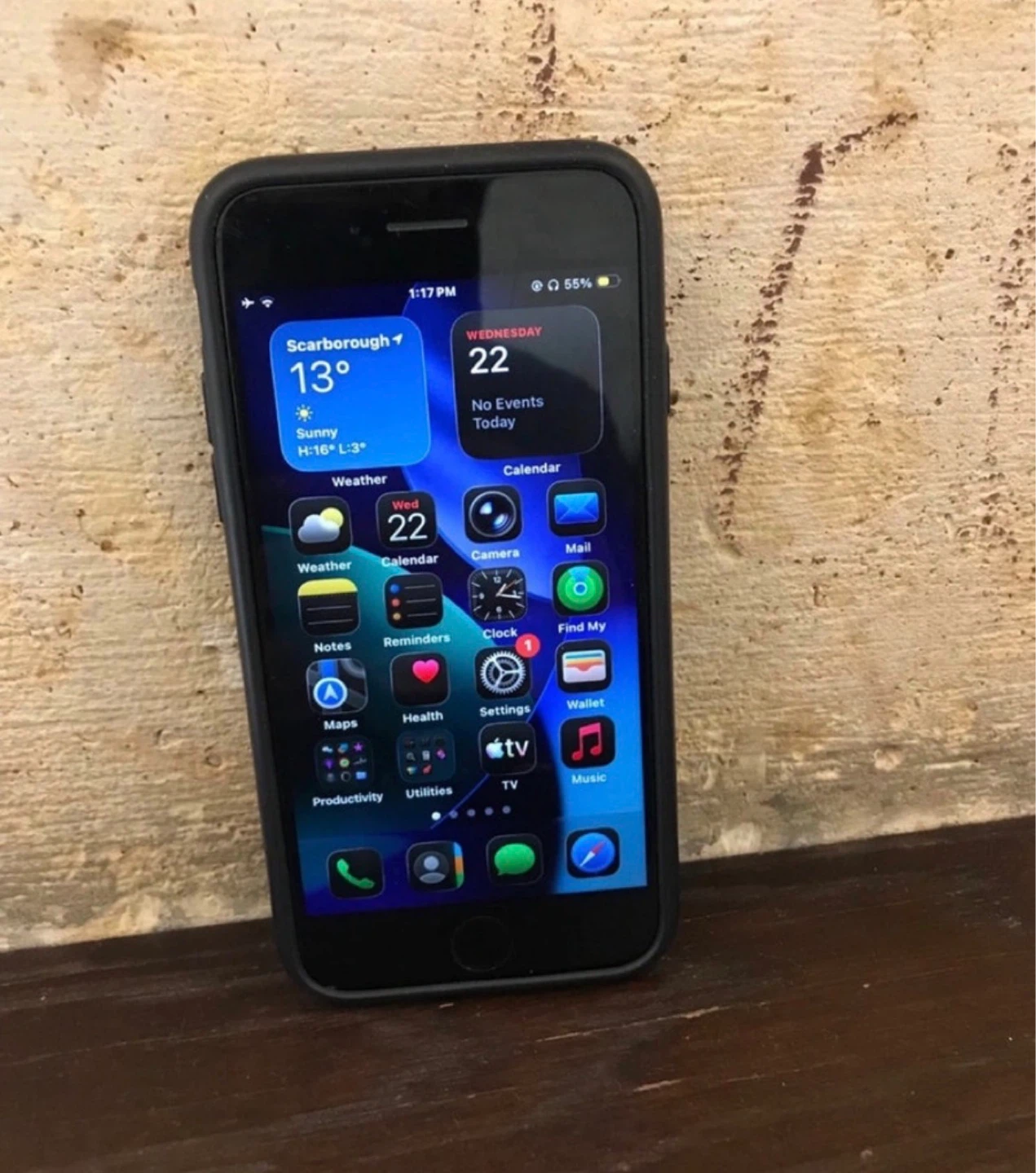 Apple iPhone SE