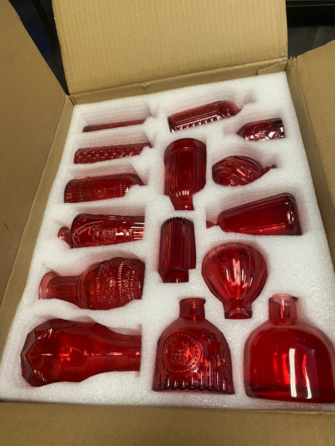 Red Glass Vases - photo 2