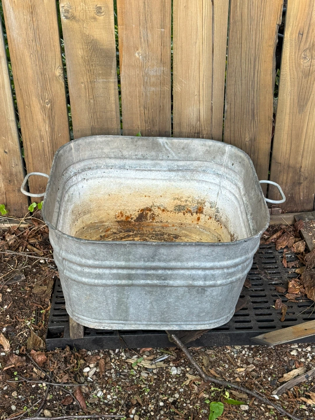 Antique Galvanized Metal 20” Wash Tub