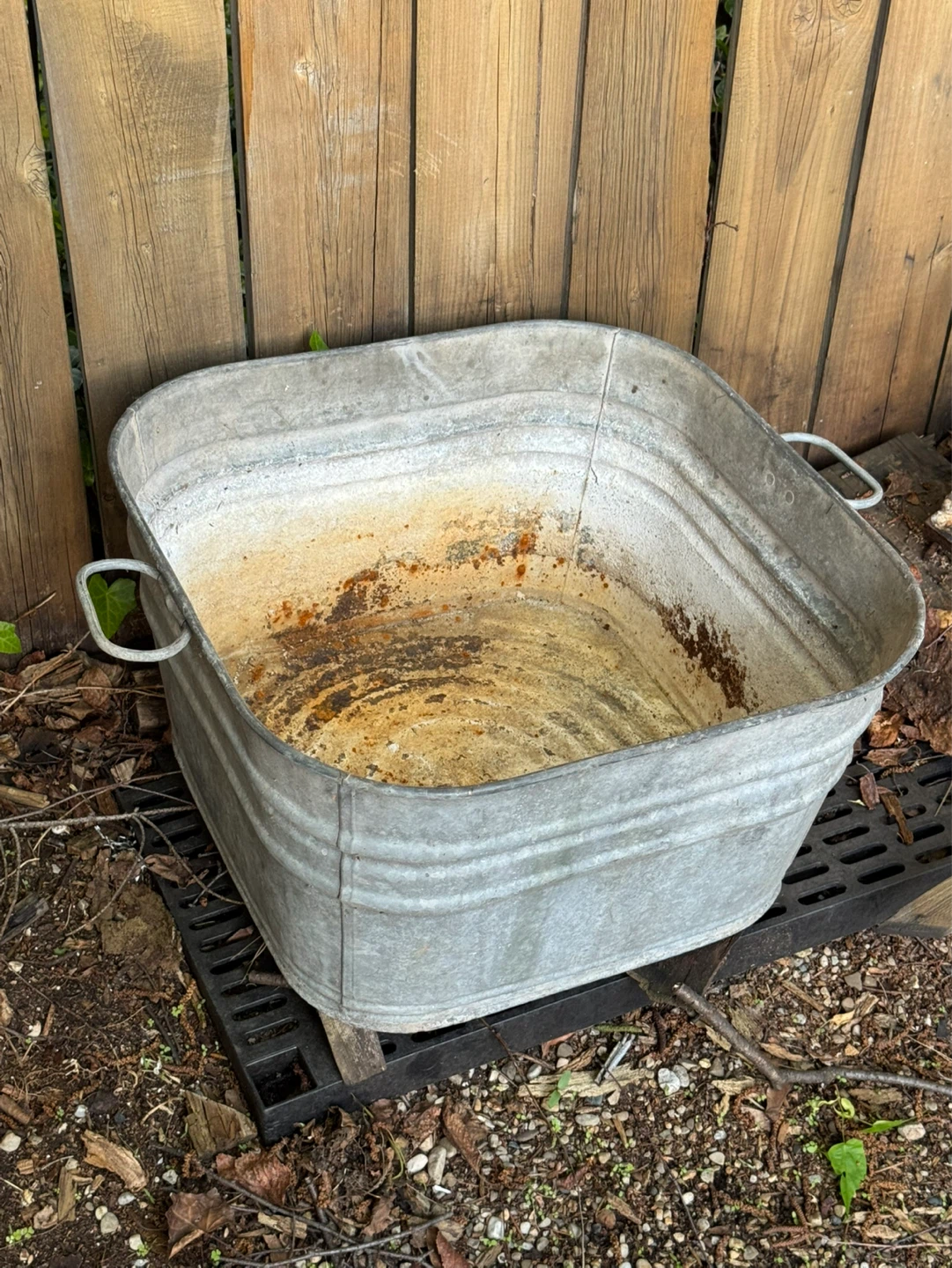 Antique Galvanized Metal 20” Wash Tub - photo 3