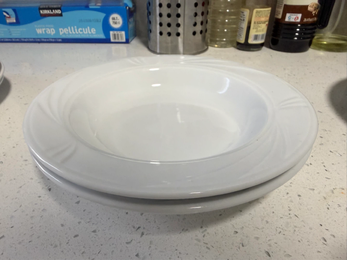 White Ceramic Porcelain Plate - photo 4