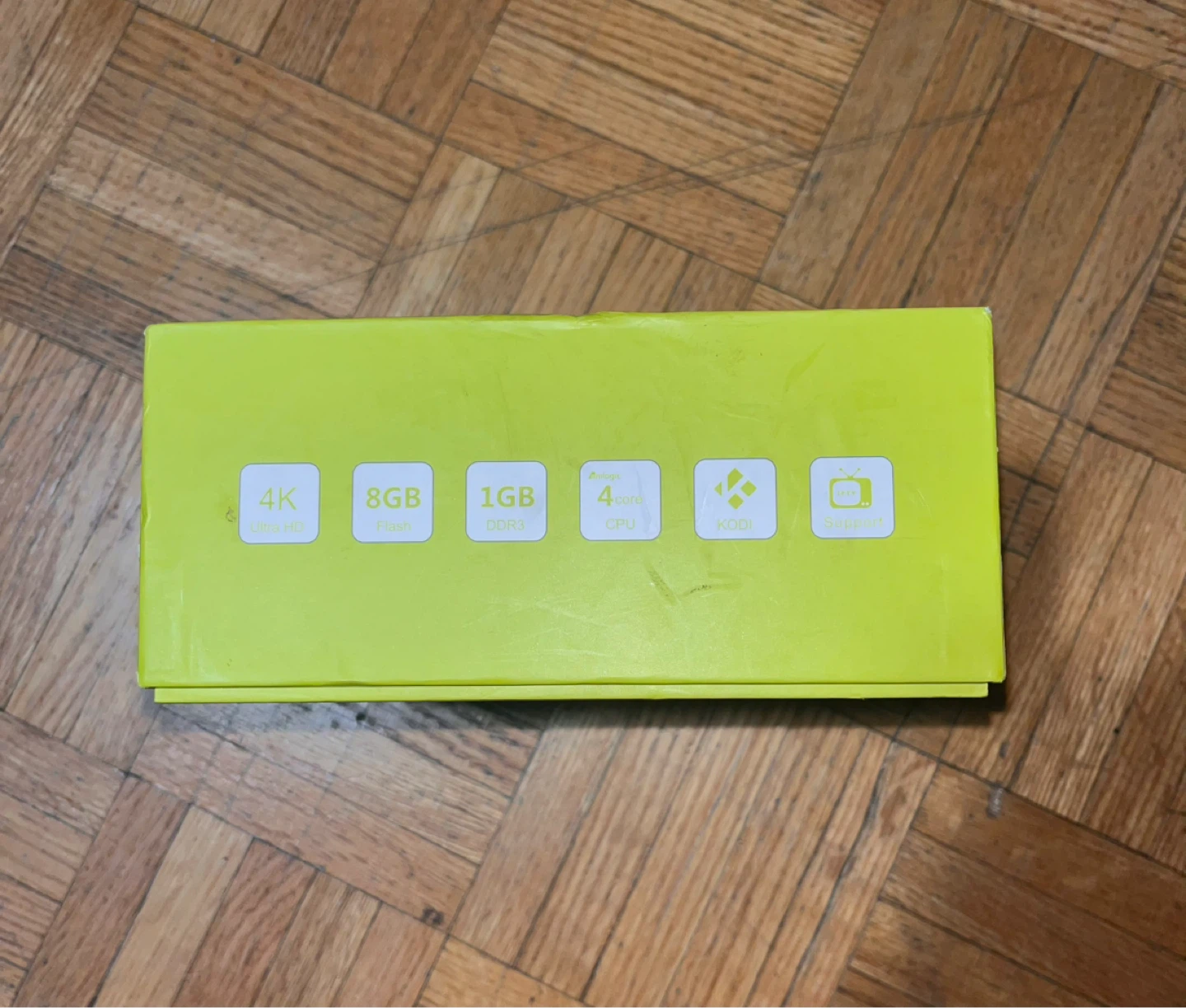 HYFAI QR6 4K Android TV Box - photo 2