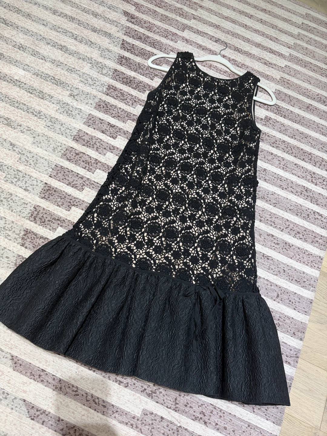 Red Valentino Black Lace Dress - photo 2