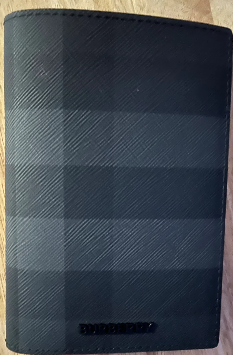 Burberry Black Plaid Passport Holder - photo 2