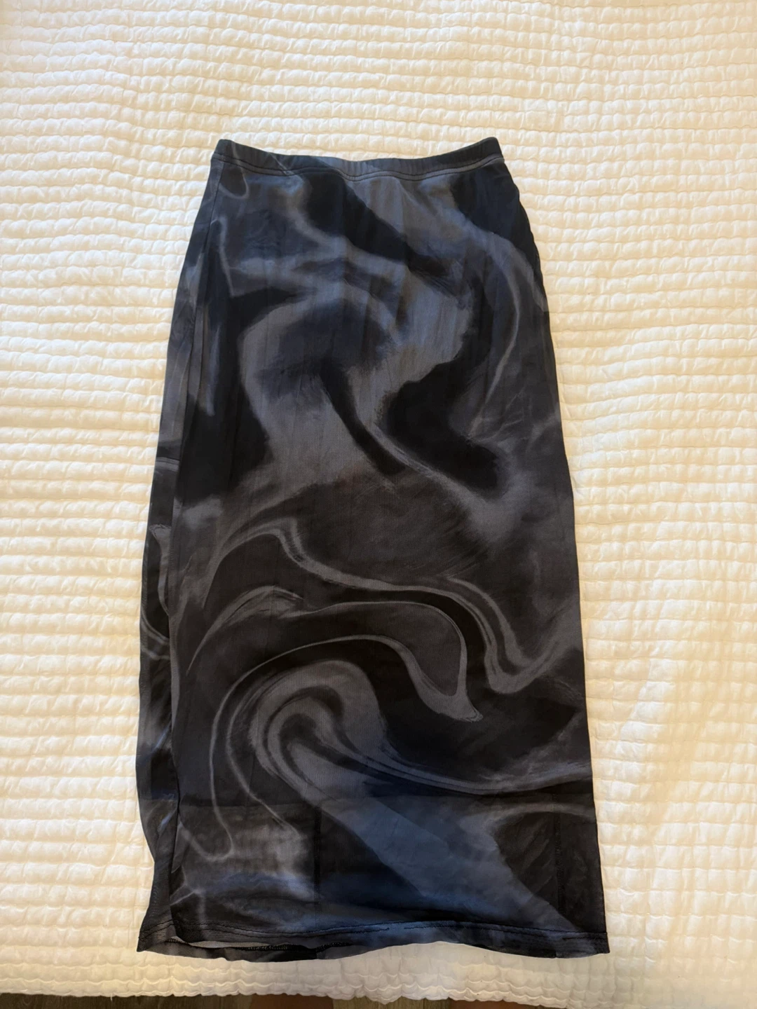 Mesh Swirl Maxi Skirt