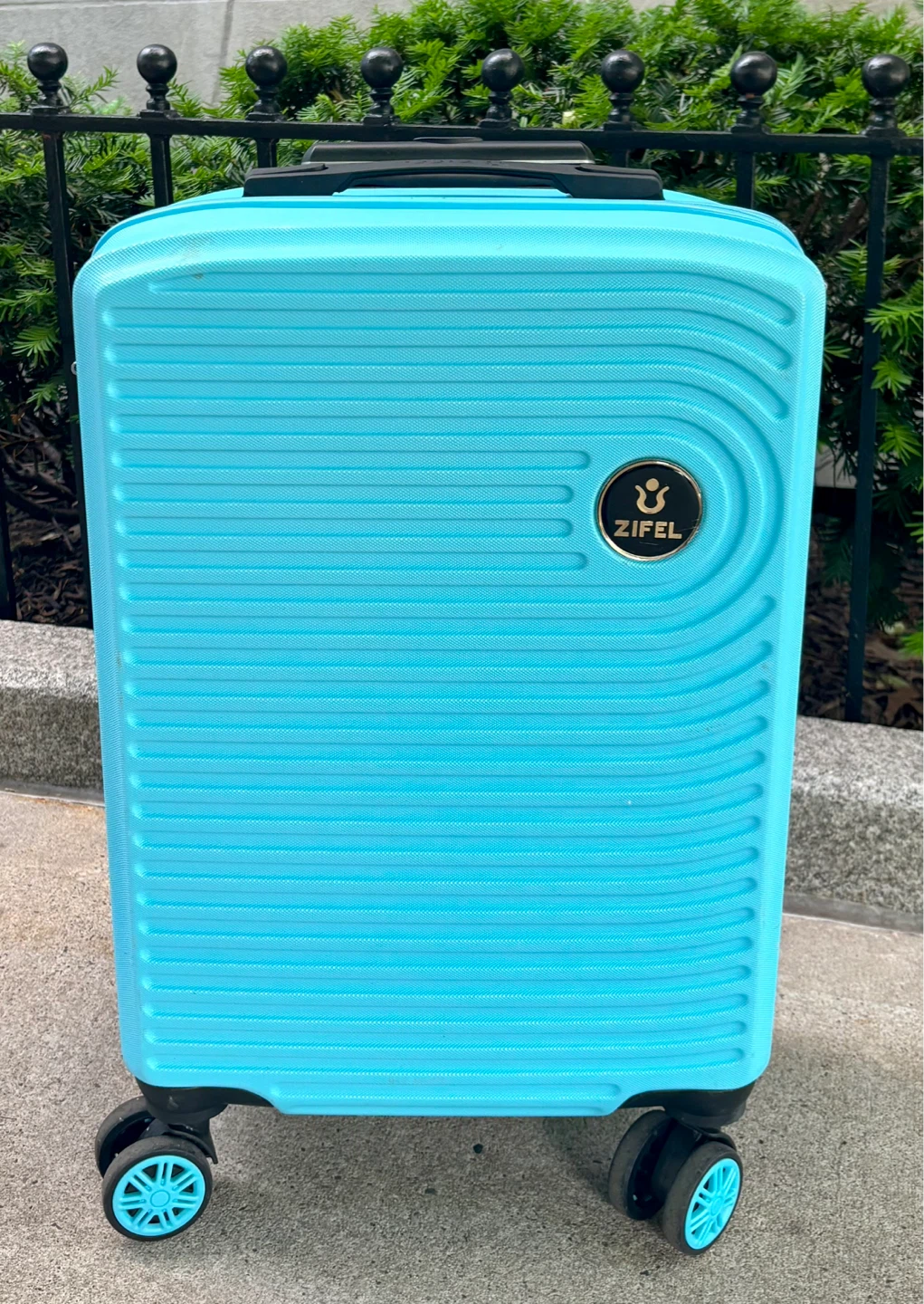 Zifel Blue Hardshell Spinner Carry-on Suitcase